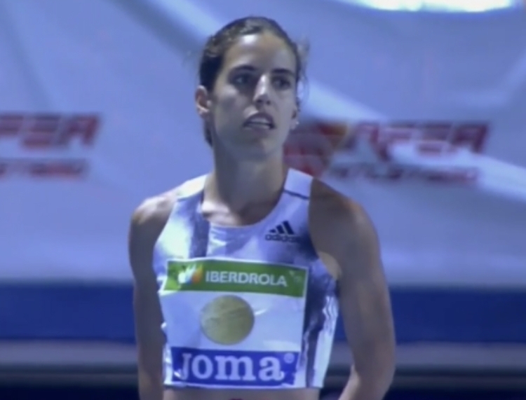 Marta Pérez cumple el trámite y estará en la final de 1.500