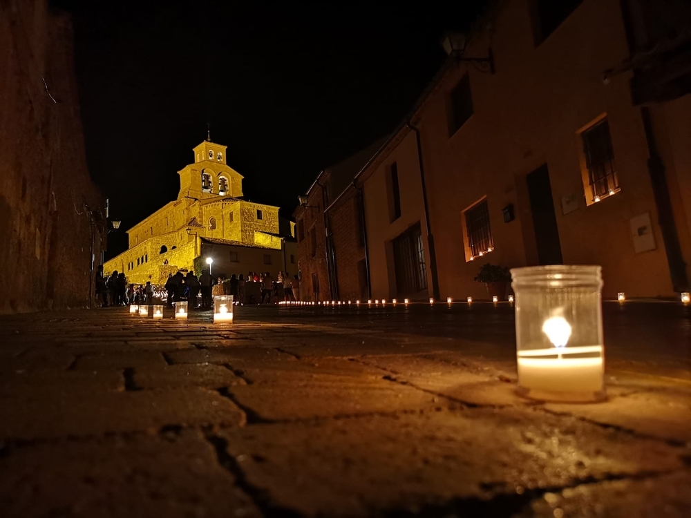 San Esteban de Gormaz enciende su noche de música y velas