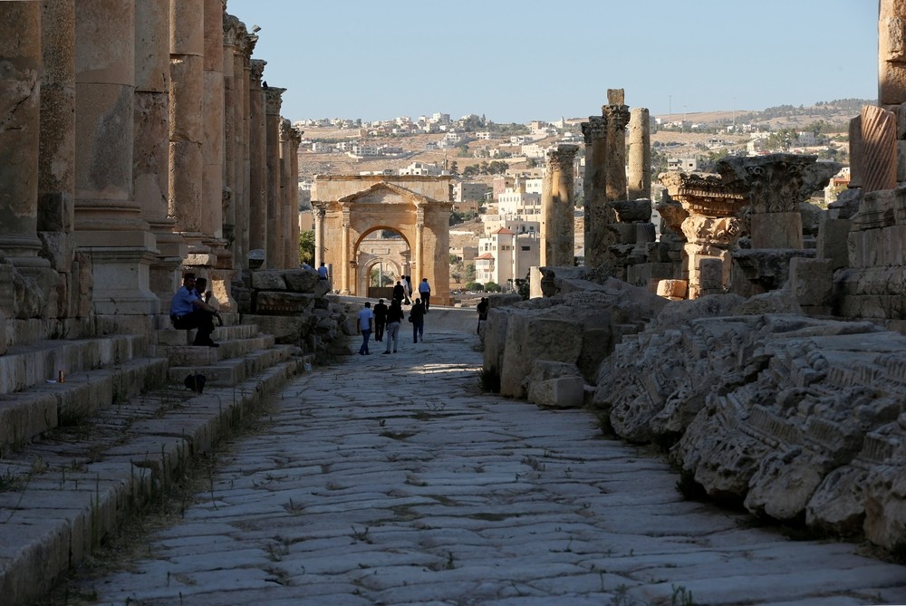 Apuñalan a cuatro turistas junto a unas ruinas en Jordania