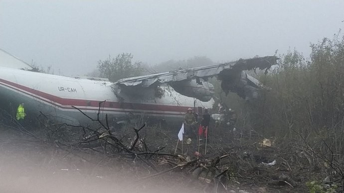 Un aterrizaje forzoso deja 3 muertos en la ruta España-Lviv