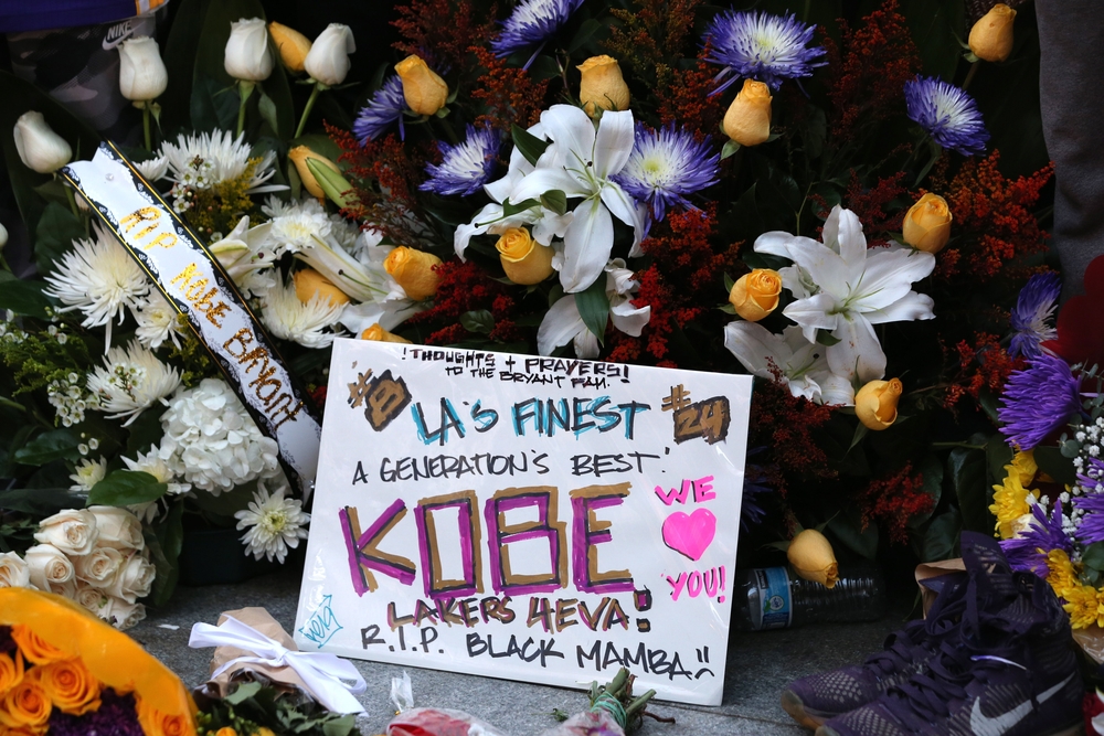 Former Los Angeles Laker Kobe Bryant dies in helicopter crash  / ADAM S DAVIS