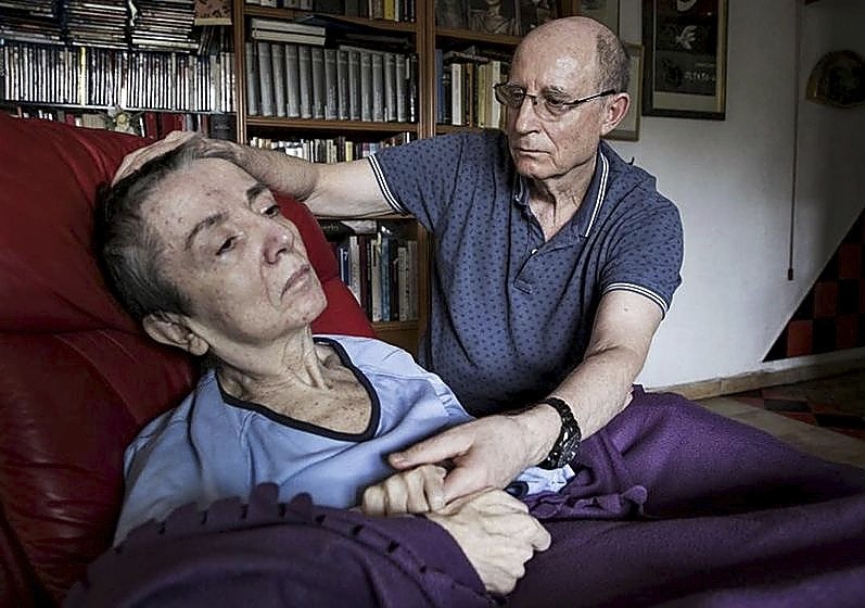 Ángel Hernández ayudó a morir a su mujer enferma en 2019.