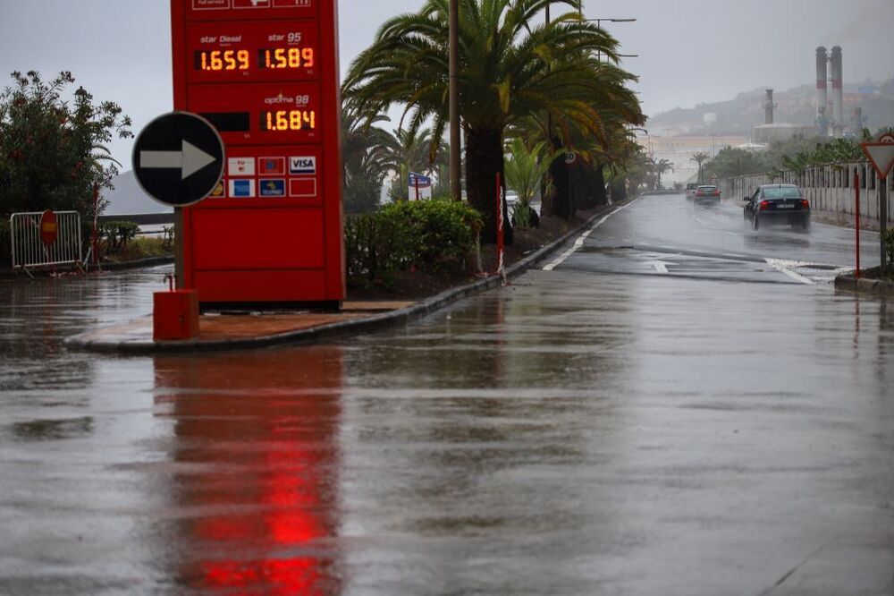 Lluvias de récord en Canarias por el paso de 'Hermine'