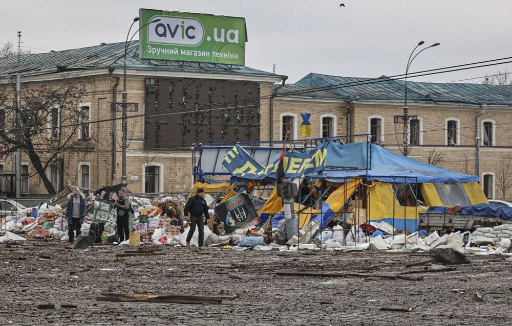 Aftermath of shelling in Kharkiv, Ukraine  / SERGEY DOLZHENKO