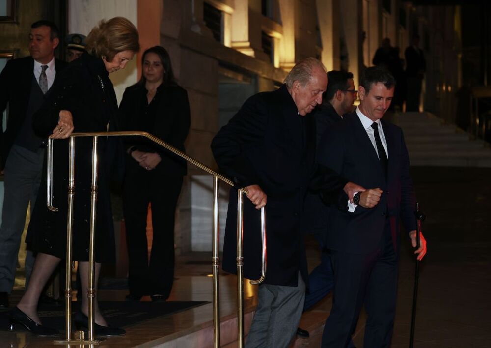 Las familias reales europeas se dan cita en una cena íntima horas antes del funeral de Constantino de Grecia  / RAÚL TERREL
