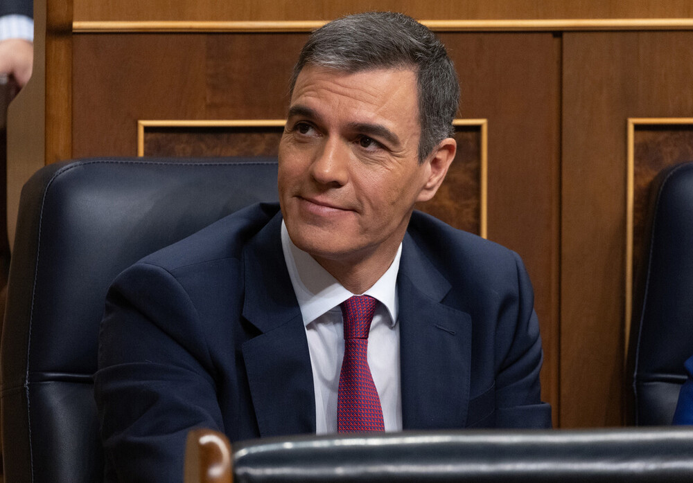 El presidente del Gobierno, Pedro Sánchez, en su escaño del Congreso