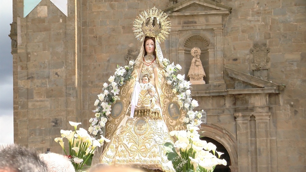 Procesión en honor a la Virgen de los Milagros en Ágreda