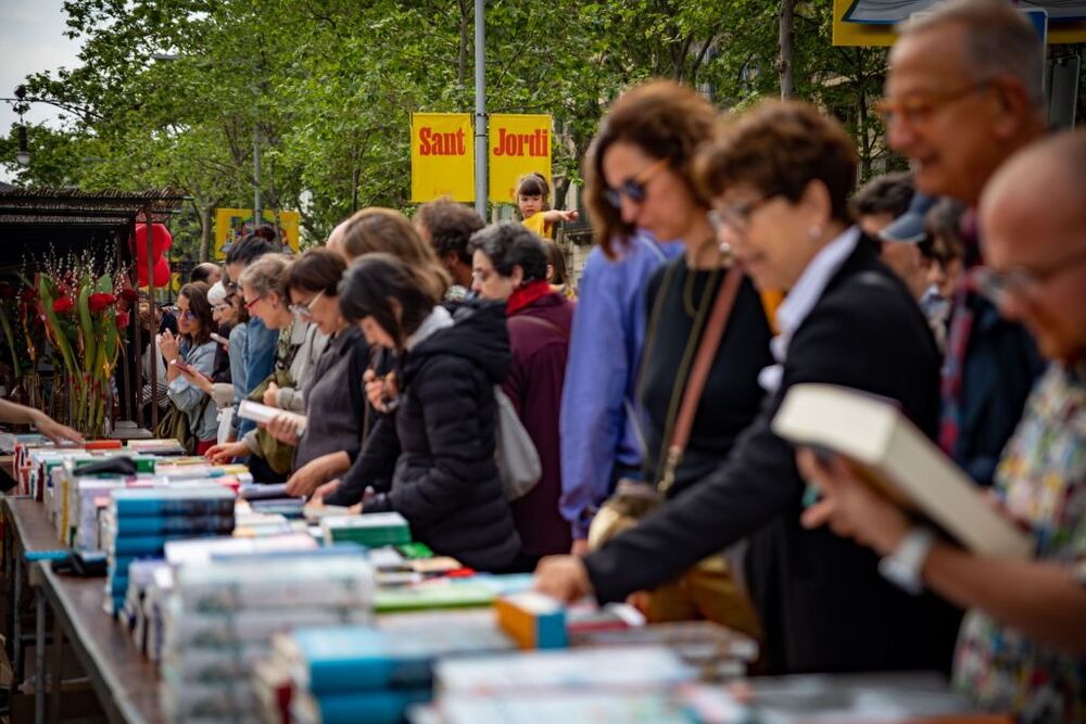 Celebración de Sant Jordi y Día del Libro en Barcelona   / KIKE RINCÓN