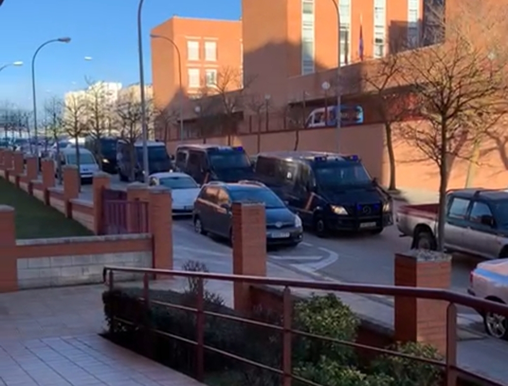 Despliegue policial en Soria con siete furgones 