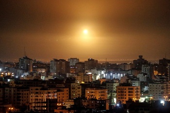 Israel bombardea Gaza tras un nuevo lanzamiento de cohetes