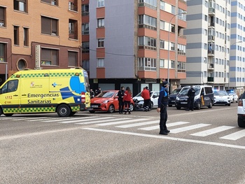 Un motorista herido tras un choque con dos vehículos en Soria