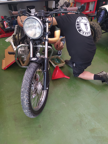Un taller de motos llega al vivero de empresas de San Esteban