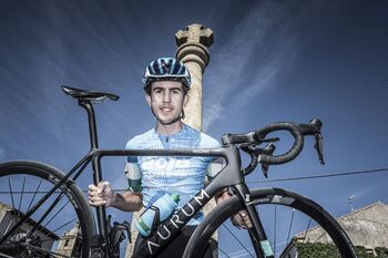 Un año de transición para el ciclista Antonio González