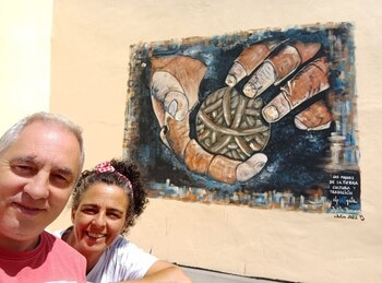 Un mural homenajea el pasado pelotari de Añavieja