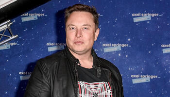 Elon Musk deja de ser el hombre más rico del mundo