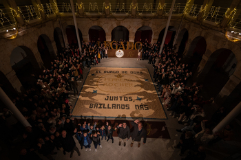 El Burgo de Osma pide el voto con una alfombra floral