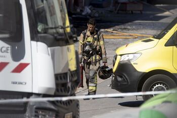 Localizan con vida a 4 desaparecidos en el incendio de Murcia