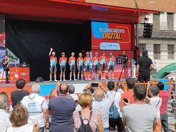 Ólvega se vuelca con la salida de la Vuelta a España