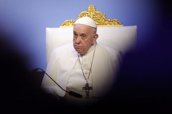 El Papa pide regular la migración con responsabilidad