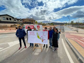 El PSOE presenta su propuesta en el barrio de Los Royales