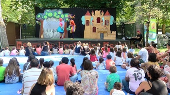 'Tragón el Dragón', el primer teatro infantil del verano
