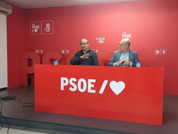 Los alcaldes del PSOE se sienten discriminados por la Junta